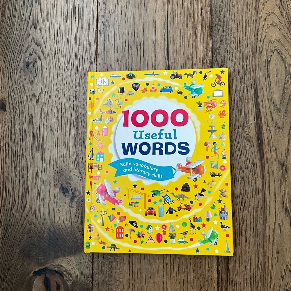 1000 Useful Words Book - Bright Yellow